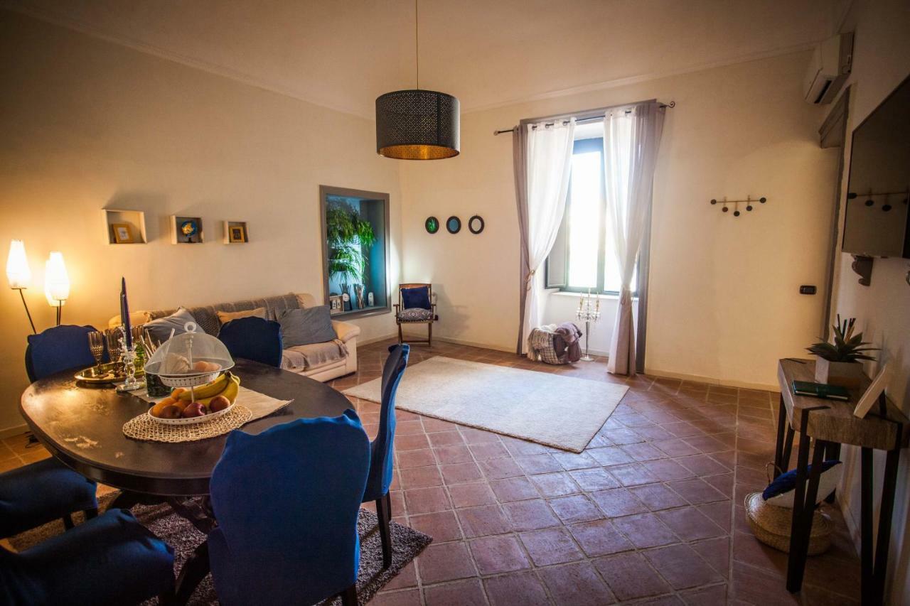 Suite Re Riccardo Caserte Extérieur photo
