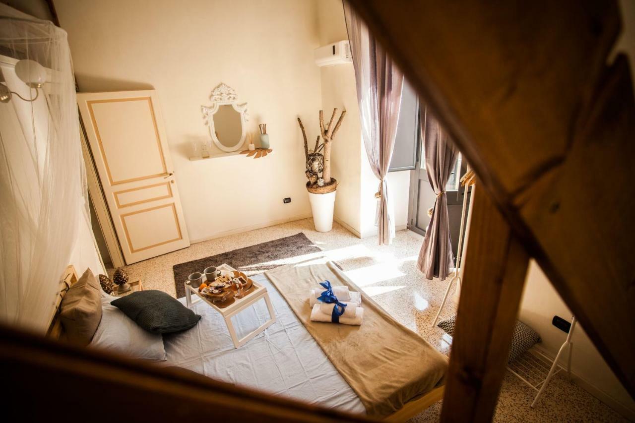 Suite Re Riccardo Caserte Extérieur photo